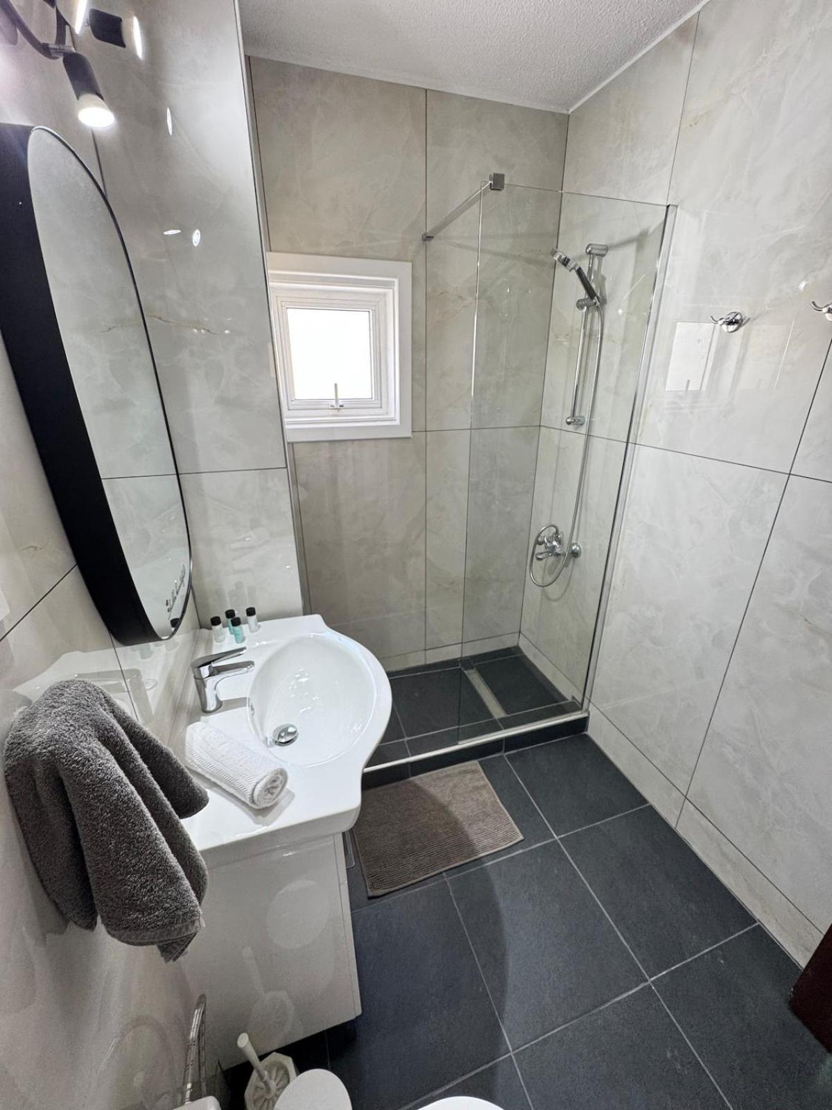 Gold Feather 2bedroom Center Location And Pool *