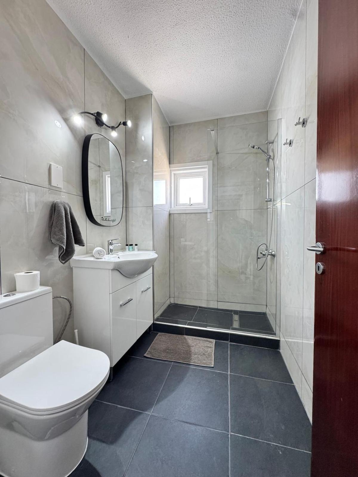 Gold Feather 2bedroom Center Location And Pool