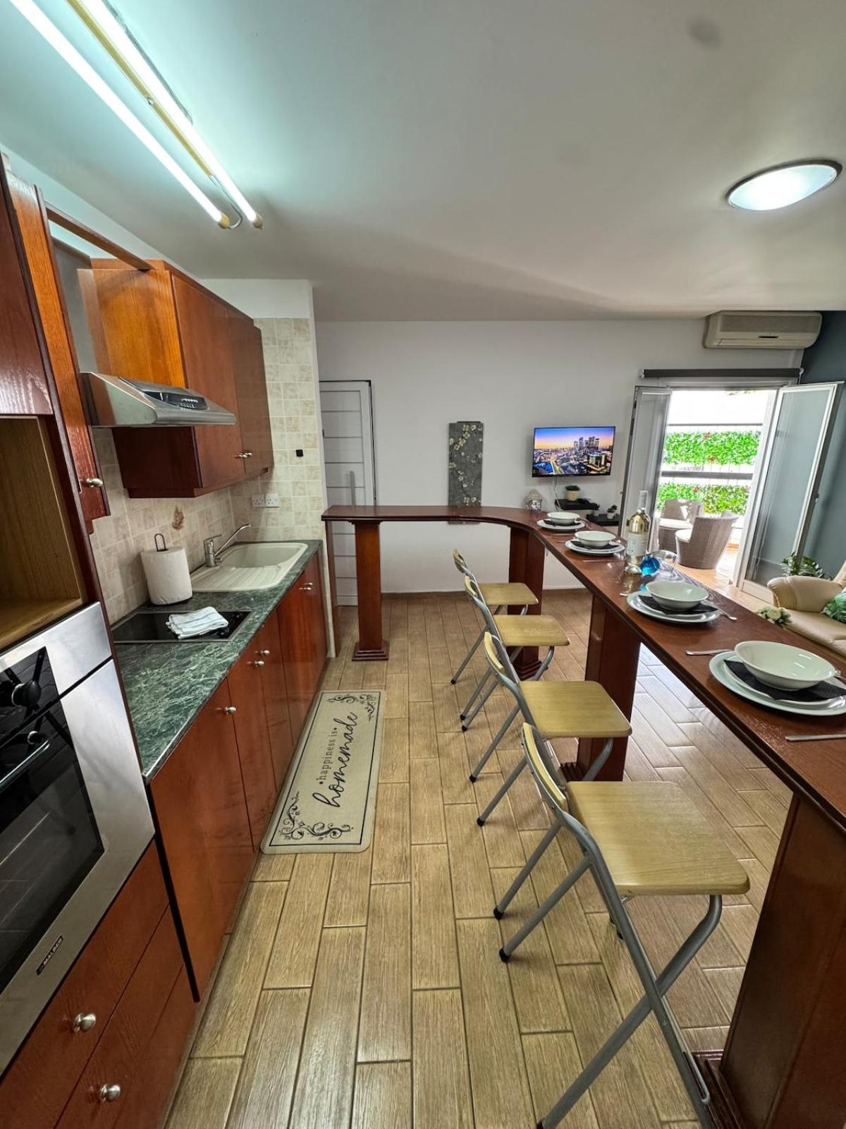Gold Feather 2bedroom Center Location And Pool *