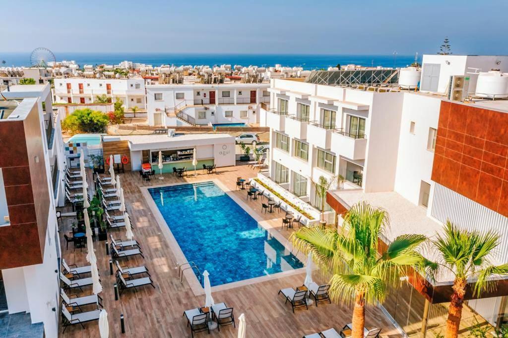 Gold Feather 2bedroom Center Location And Pool *