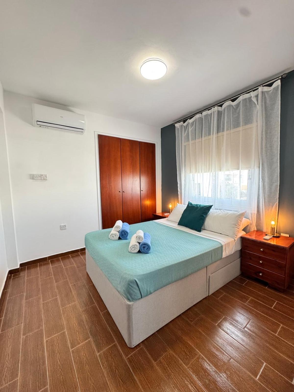 Gold Feather 2bedroom Center Location And Pool * Agia Napa
